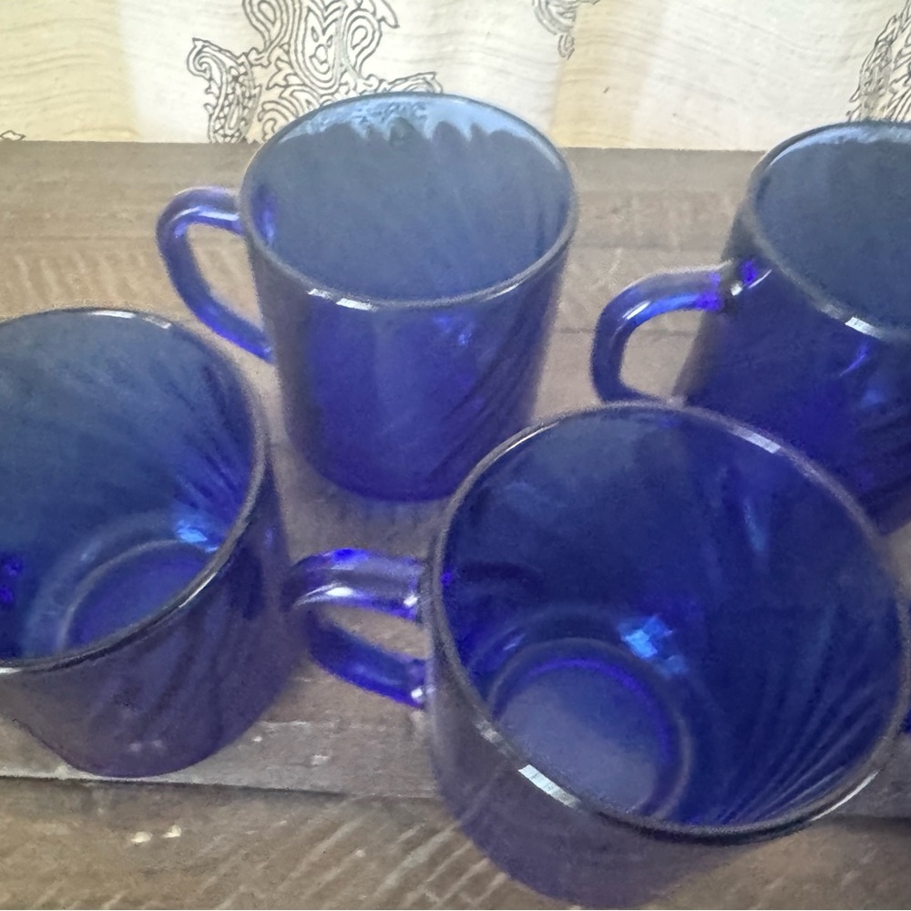 Vintage Arcoroc Cobalt Blue Swirl Glass Set - Picture 4 of 8